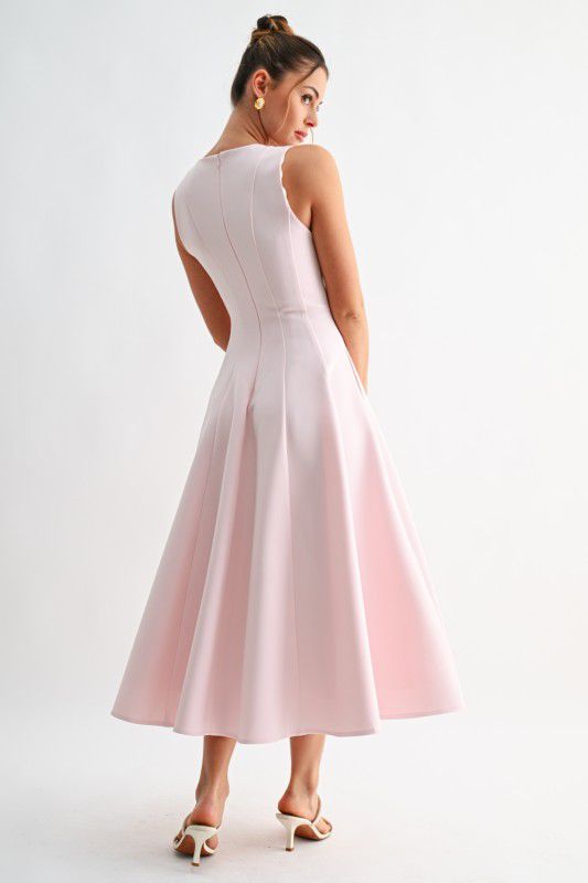 Elegant Sleeveless Blush Dress