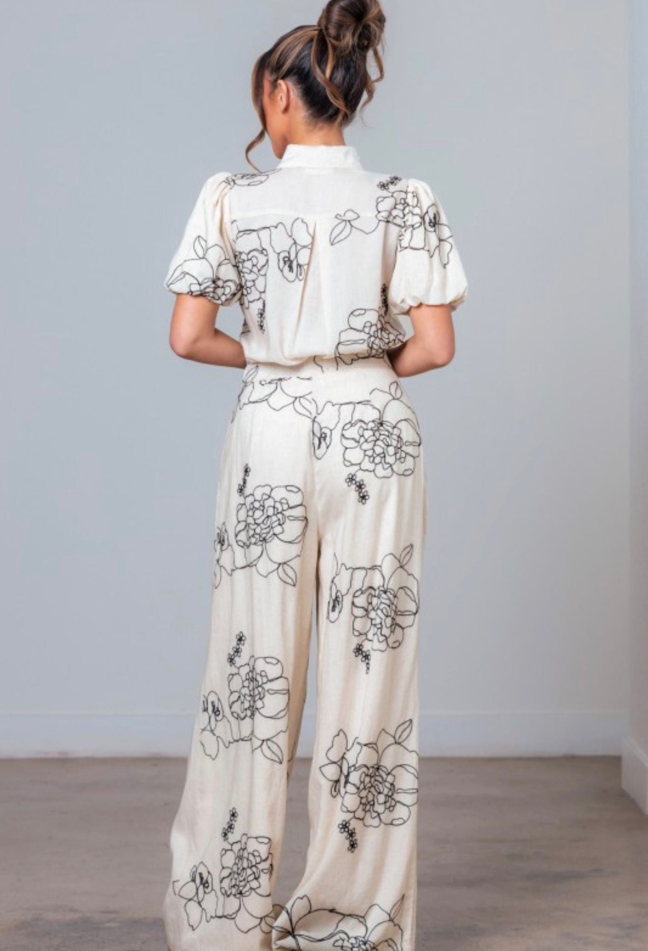 Embroidered Floral Bubble Sleeve and Pants Set