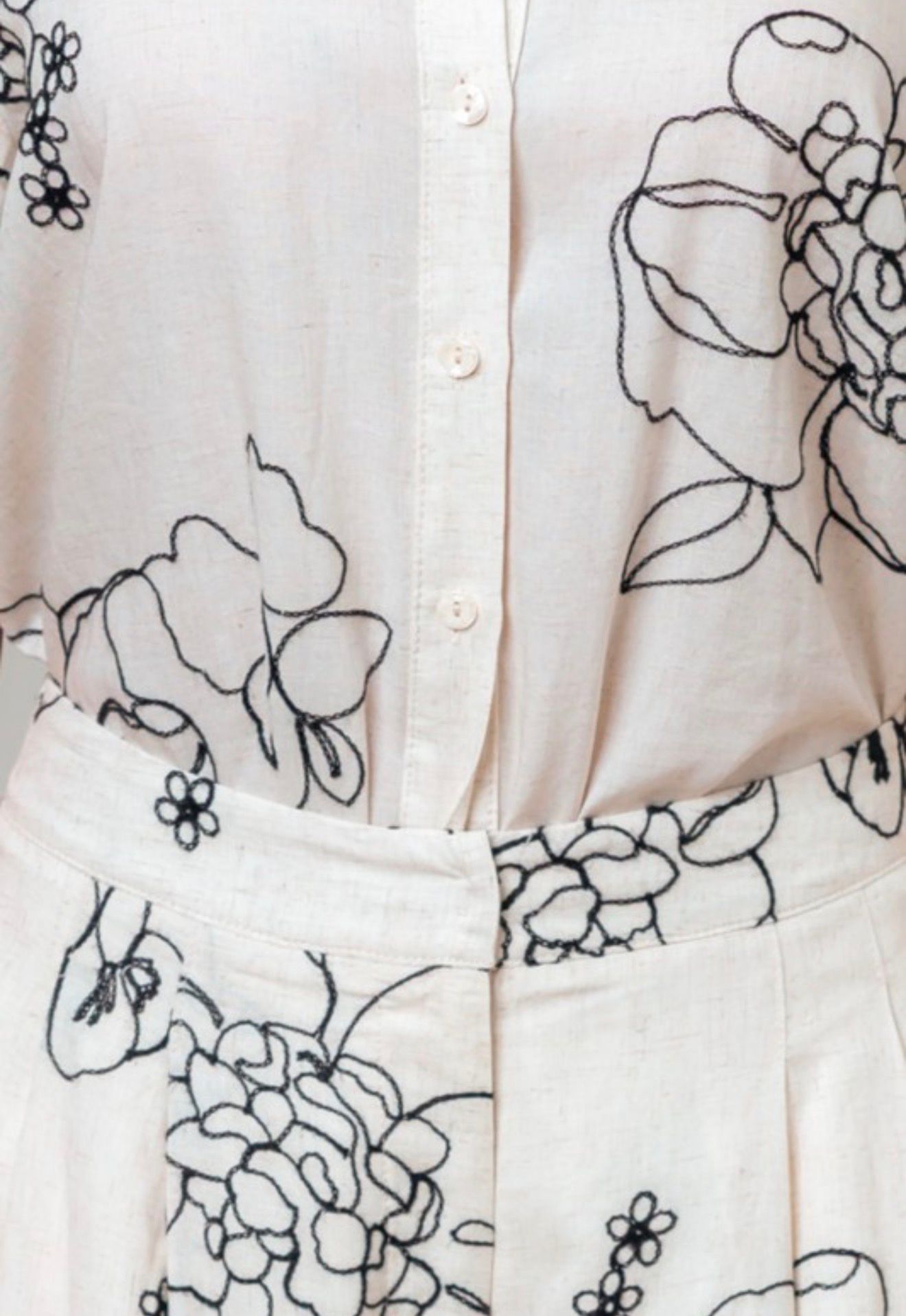 Embroidered Floral Bubble Sleeve and Pants Set